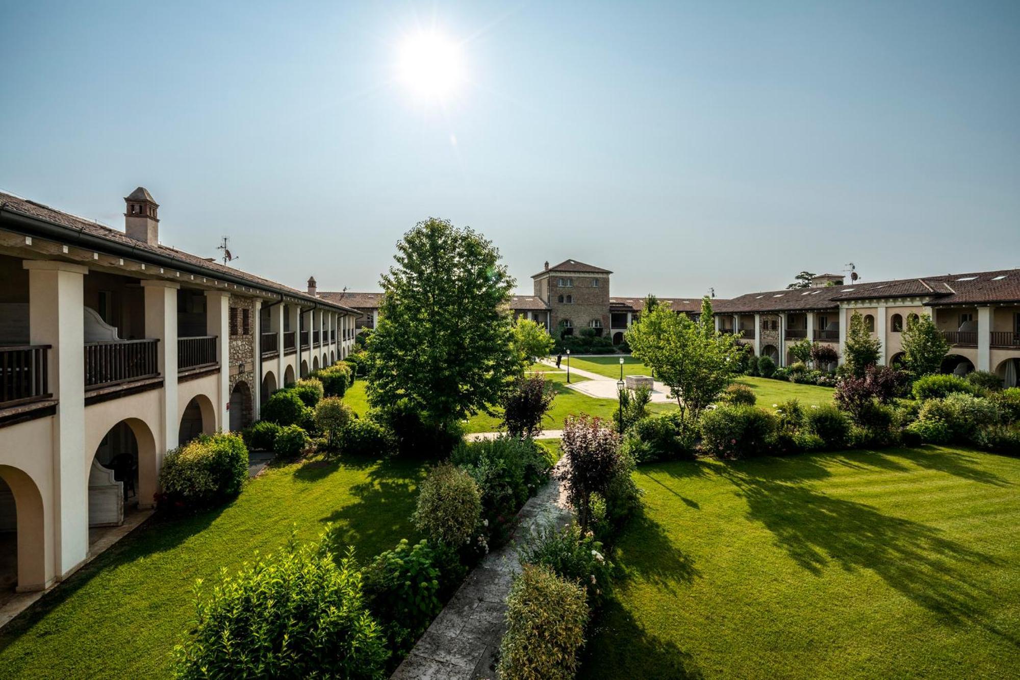 Creative Design House Golf & Spa Pozzolengo Exterior foto